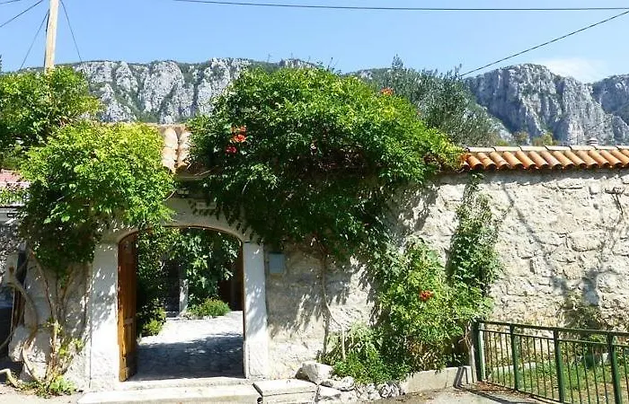 Dom wakacyjny Katia Grižane